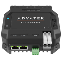 PixLite A4-S Mk3 von oben, Anschlussseite: Netzwerkports ETH1 und ETH2, AUX-Klemme, Push-in-Klemmen f&uuml;r das Netzteil, microSD-Slot, Tasten TST und RST