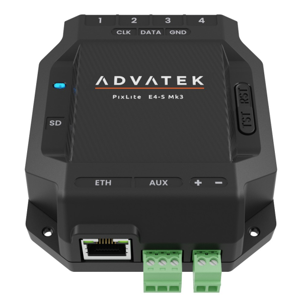 PixLite E4-S Mk3 en vista en perspectiva: tapa con el...