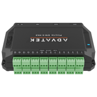 PixLite E16-S Mk3 avec revêtement de protection, côté connectique : les 16 bornes de sortie avec connecteurs enfichables verts