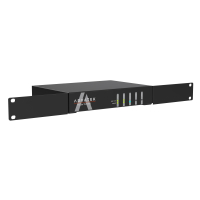 PixLite T8-S Mk3 in einer 19-Zoll-Rackblende von 1 HE: das Ger&auml;t belegt etwa die halbe Rackbreite, links und rechts schlie&szlig;en die Montagewinkel an